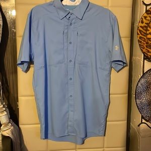 Hurley, short sleeve button down shirt size SM